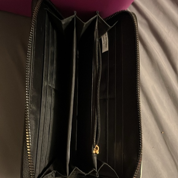 Wallet - Picture 2 of 2